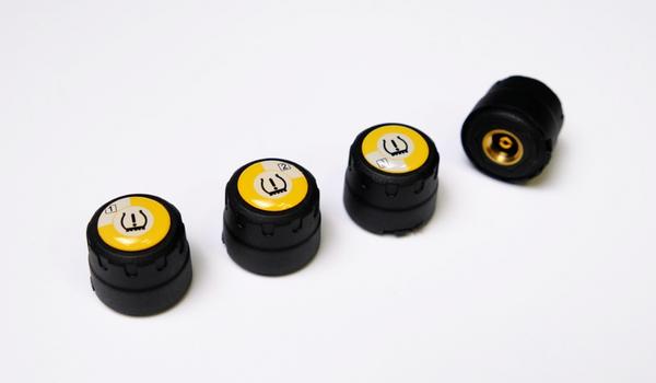 внешними датчиками TPMS